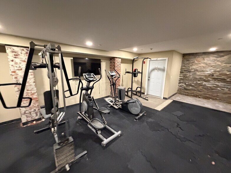 More Photos Of 122 N Main St, Woonsocket Apartments For Sale