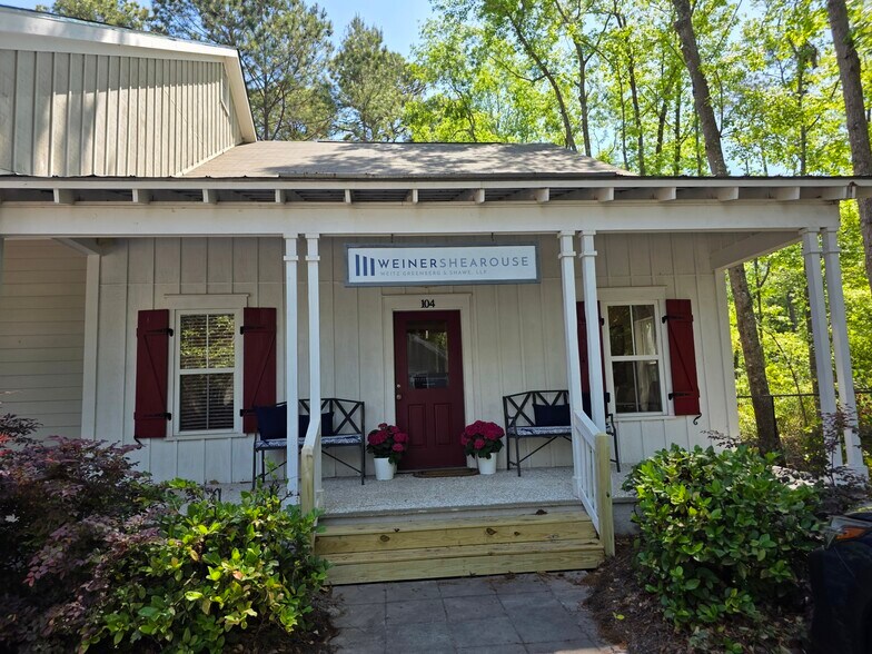 More Photos Of 181 Bluffton Rd, Bluffton Office For Lease