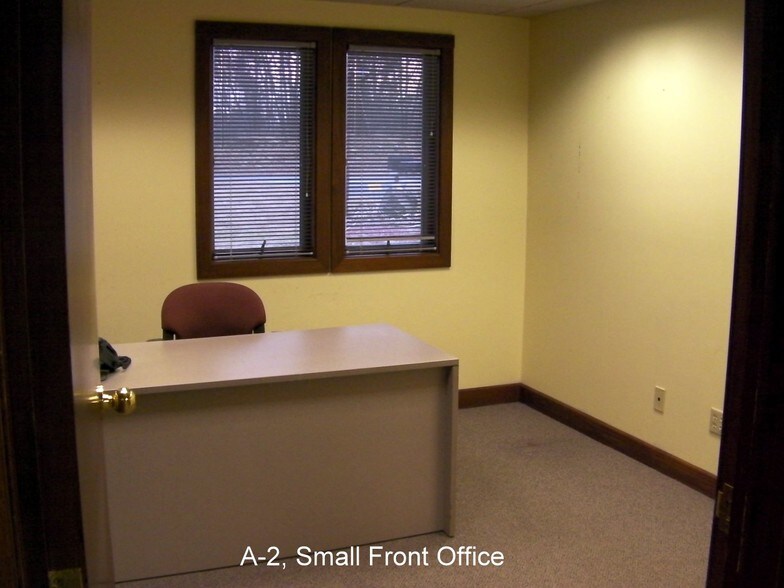 More Photos Of 1768 Storrs Rd, Mansfield Office For Lease