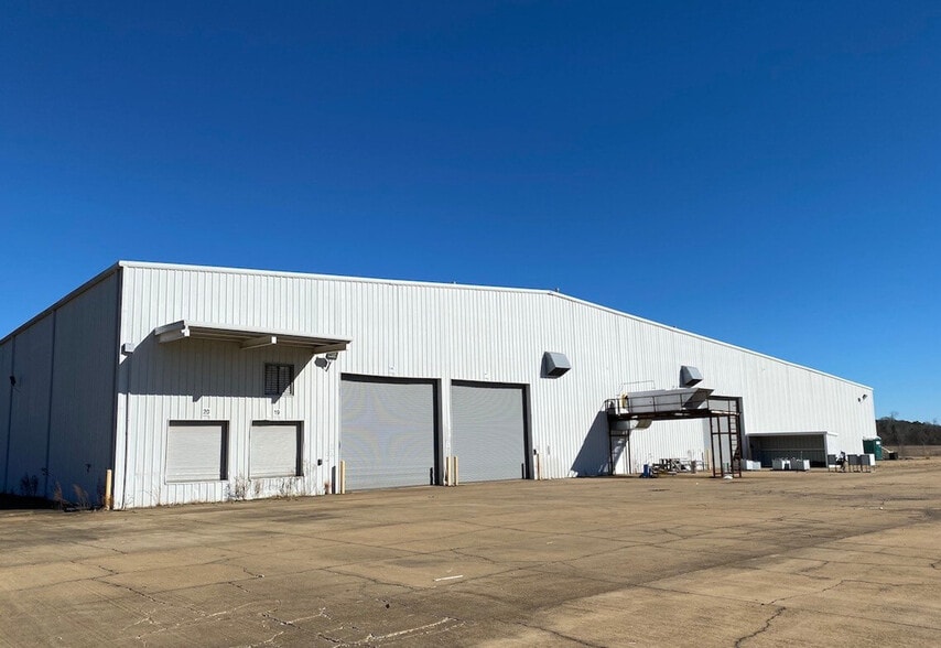 More Photos Of 896 Bowling Green Rd, Lexington Manufacturing For Lease