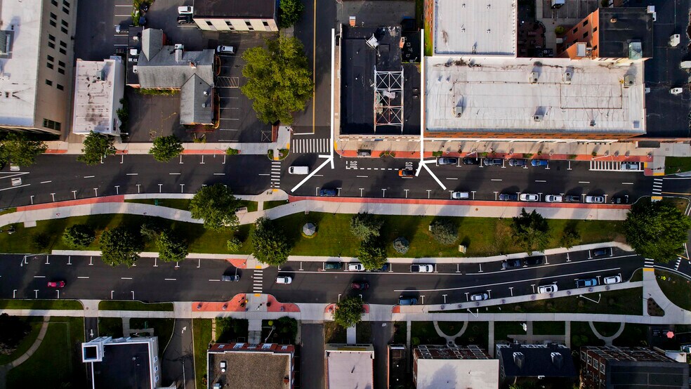 More Photos Of 85 Elm St, West Springfield Storefront Retail Office For Lease