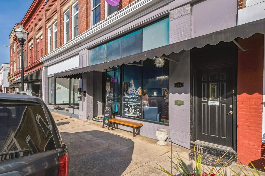More Photos Of 107 N Raiford St, Selma Storefront Retail Residential For Sale