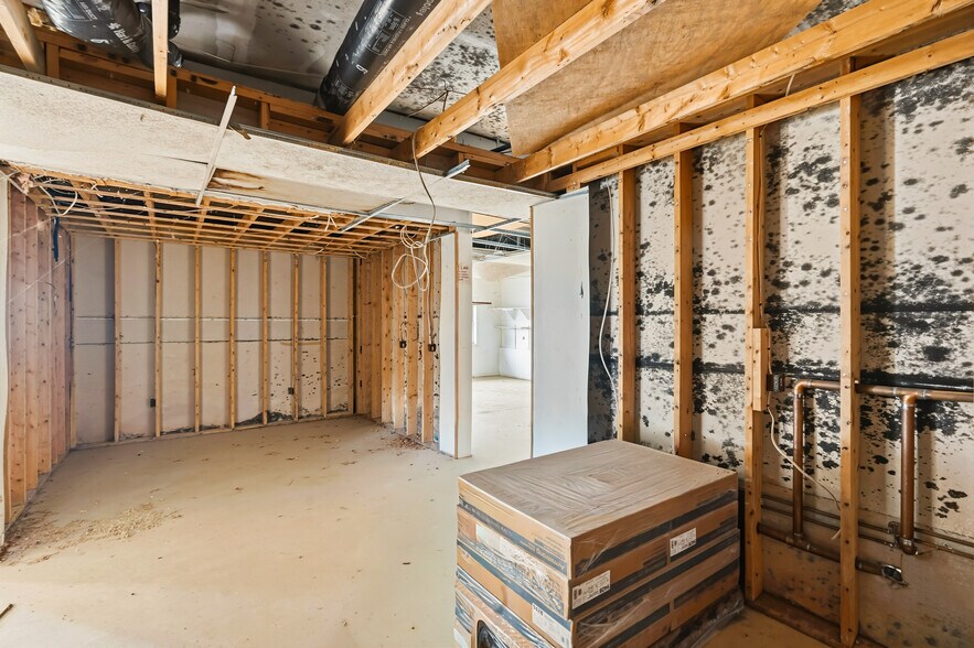 More Photos Of 360 SW Cutoff, Northborough Industrial For Sale