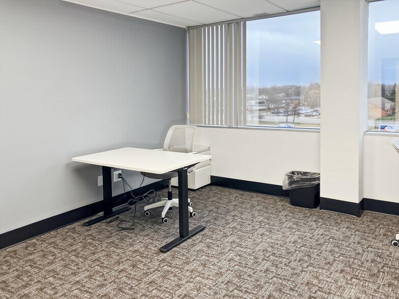 More Photos Of 29777 Telegraph Rd, Southfield Coworking Space