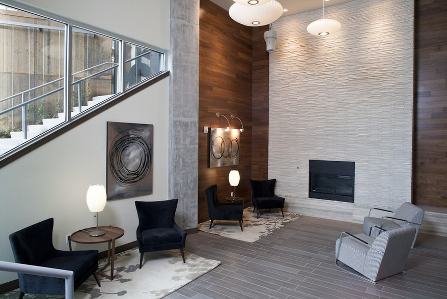 More Photos Of 118 Republican St, Seattle Apartments For Lease