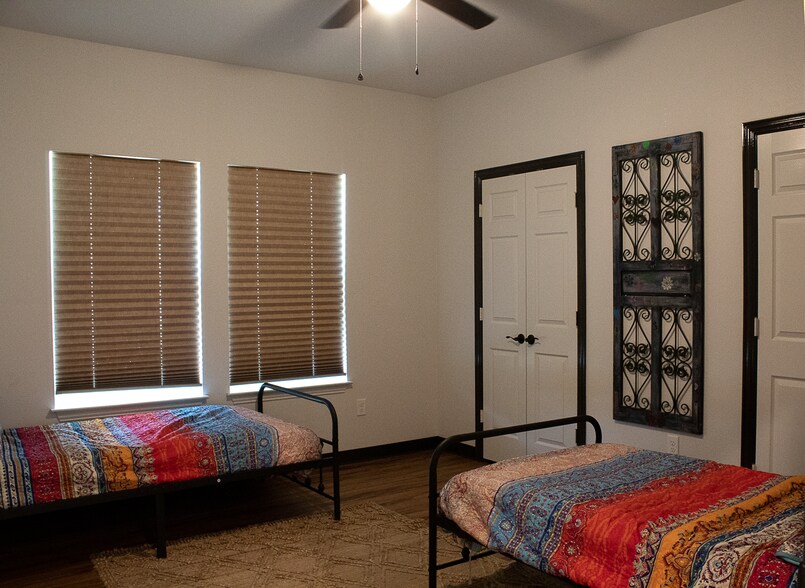 More Photos Of 1500 N Ruddell St, Denton Land For Sale