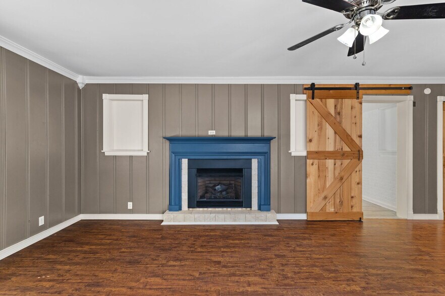 More Photos Of 354 County Road 172, Florence Flex For Sale