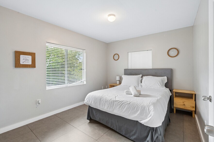 More Photos Of 435 NE 69th St, Miami Multifamily For Sale