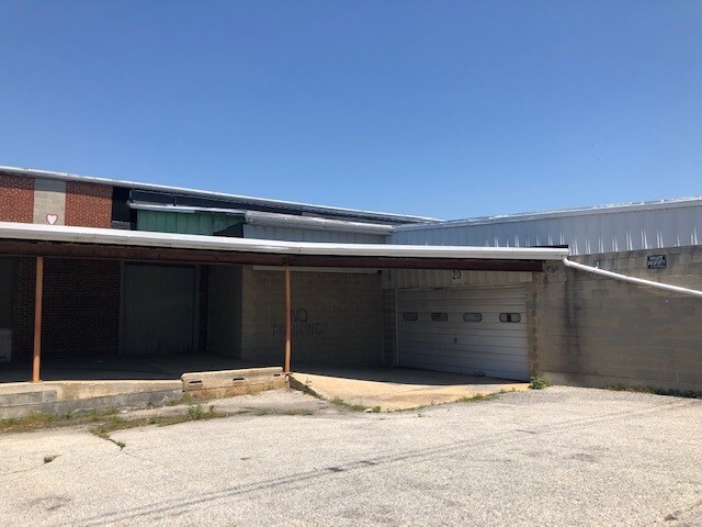 More Photos Of 105 Church Ln, Red Lion Warehouse For Sale