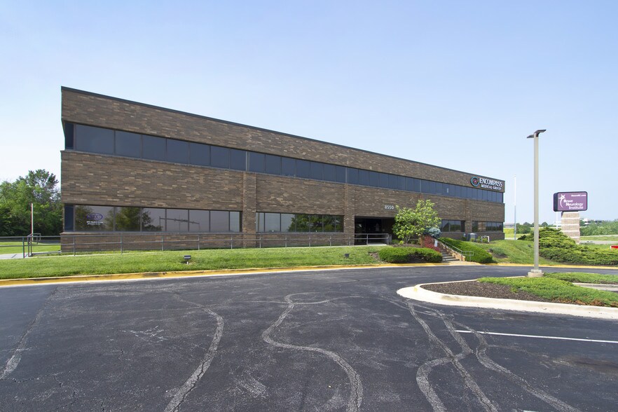 Primary Photo Of 8550 Marshall Dr, Lenexa Medical For Lease