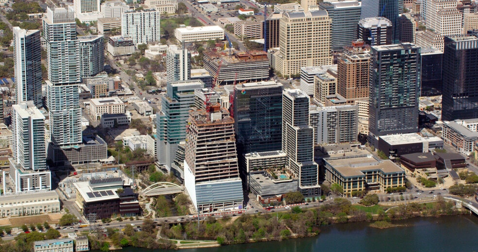 More Photos Of 601 W 2nd St, Austin Office For Lease