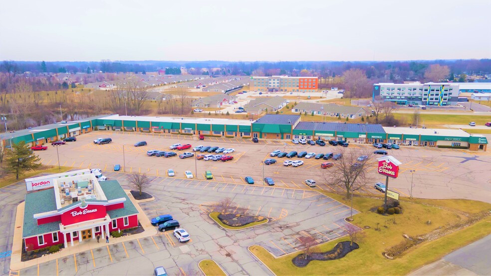 Primary Photo Of 3107 Center, Warsaw Storefront Retail Office For Lease