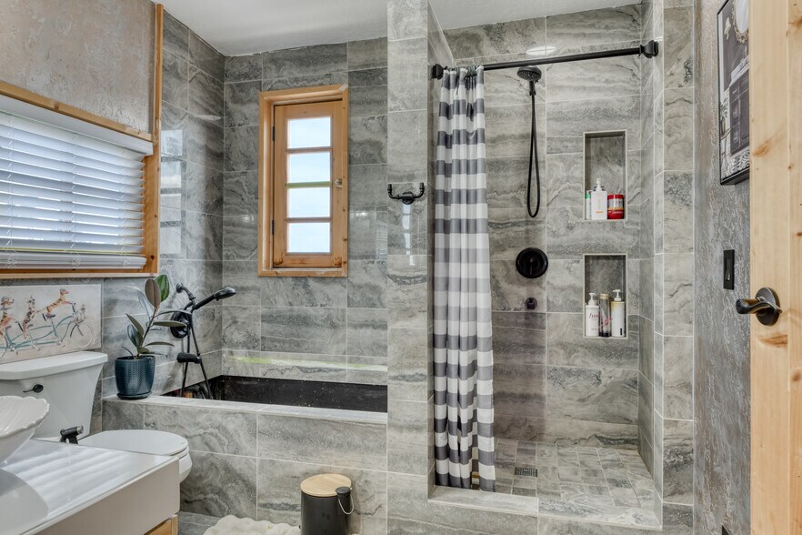 More Photos Of 28120 Boerne Stage Rd, Boerne Specialty For Sale