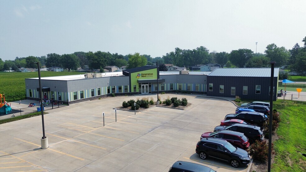 More Photos Of 94 Paine Cir, Bondurant Daycare Center For Sale