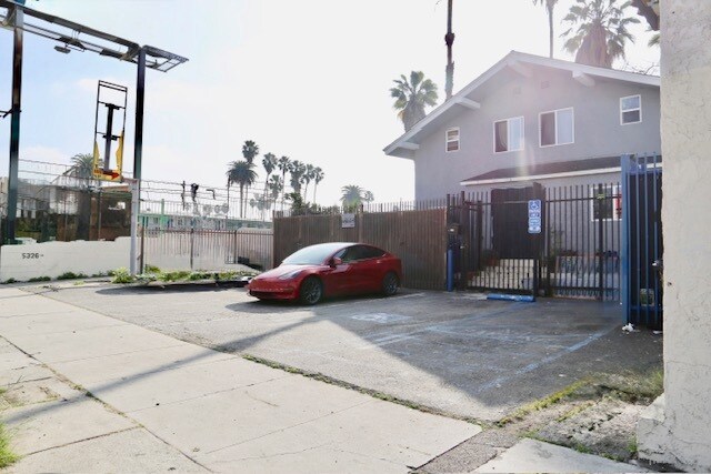 More Photos Of 5326 W Sunset Blvd, Los Angeles Land For Sale