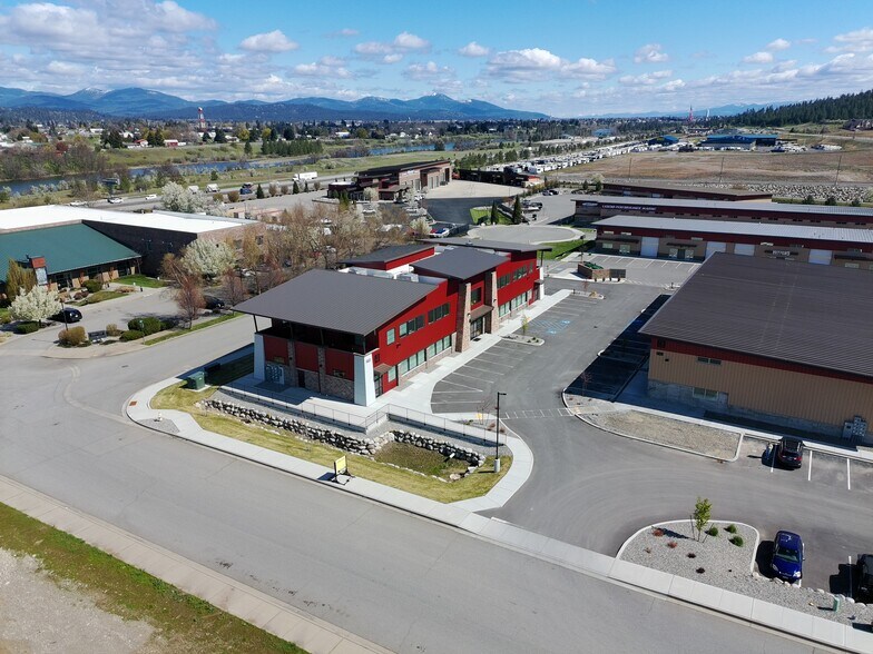 More Photos Of 2780 N Eagle Ln, Liberty Lake Office For Lease