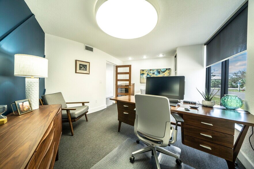 More Photos Of 603 E Olympia Ave, Punta Gorda Medical For Sale