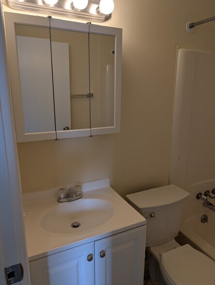 More Photos Of 6273 Cheviot Rd, Cincinnati Apartments For Sale