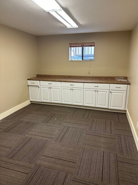 More Photos Of 8076 W Prairie Ave, Post Falls Religious Facility For Lease