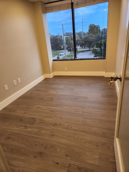 More Photos Of 3502 Henderson Blvd, Tampa Office For Lease