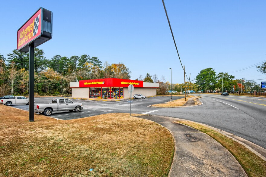 More Photos Of 404 N 5th Ave, Manchester Freestanding For Sale