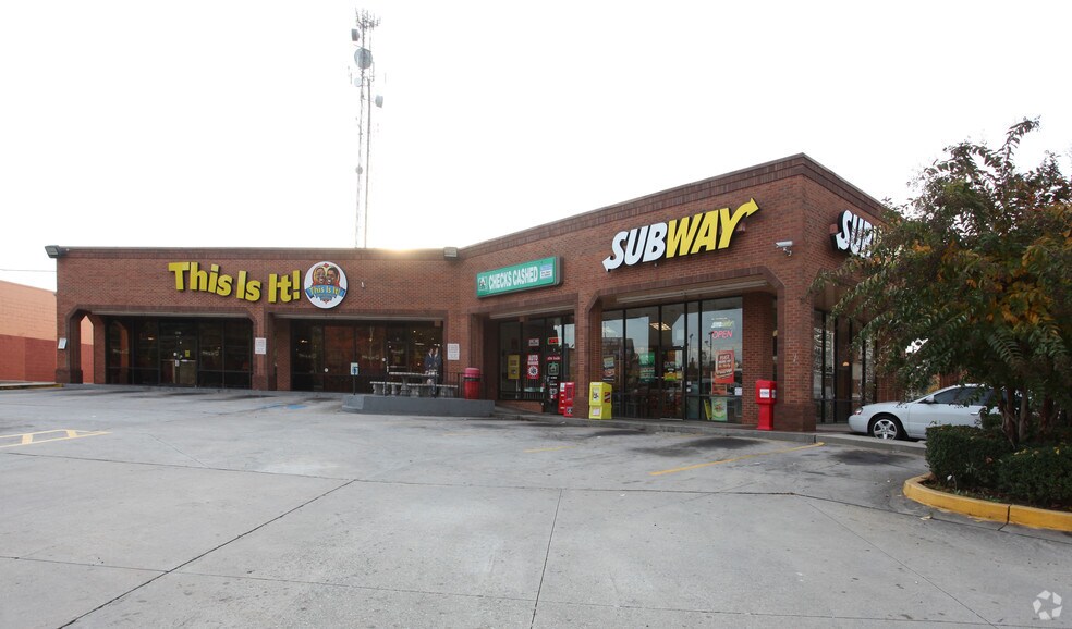 More Photos Of 4065 Memorial Dr, Decatur Unknown For Lease