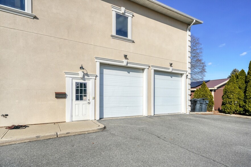 More Photos Of 210 3rd Ave, Alpha Office Residential For Sale