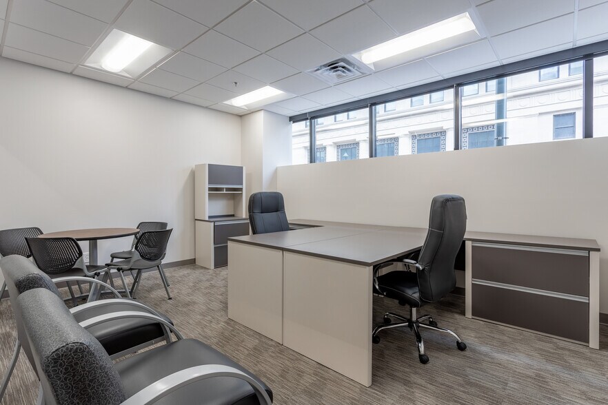 More Photos Of 101 S Elm St, Greensboro Office For Lease