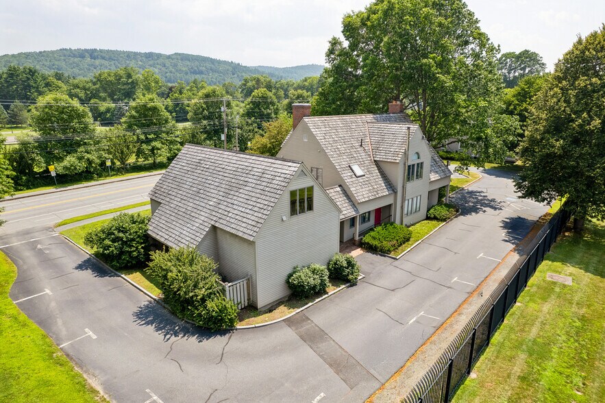 More Photos Of 68 Lyme Rd, Hanover Office Residential For Sale