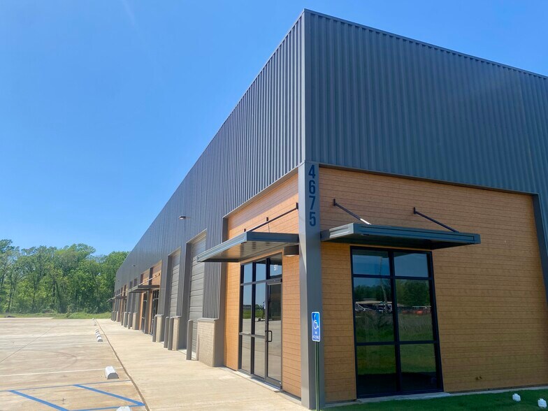 More Photos Of 4671-4675 Marlena St, Bossier City Warehouse For Lease
