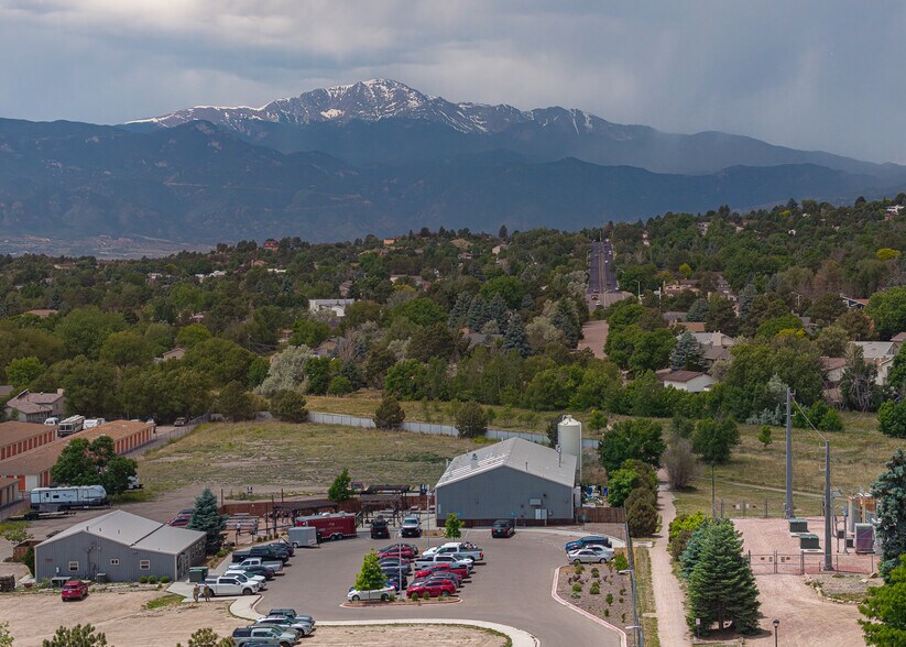 More Photos Of 2480-2490 N Powers Blvd, Colorado Springs Warehouse For Sale