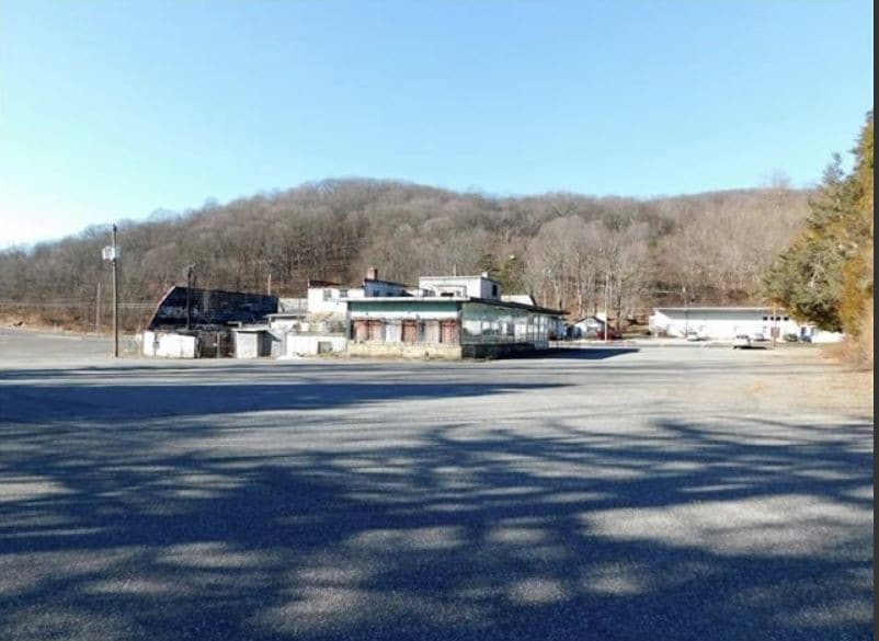 More Photos Of 974 Route 17, Southfields Restaurant For Sale
