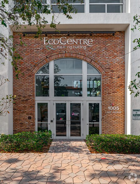 More Photos Of 1005 Lake Ave, Lake Worth Office For Lease