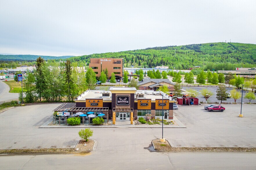 More Photos Of 1243 Old Steese Hwy, Fairbanks Restaurant For Sale