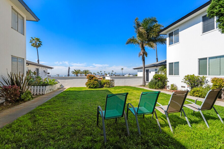 More Photos Of 124-128 Palos Verdes Blvd, Redondo Beach, Redondo Beach Apartments For Sale