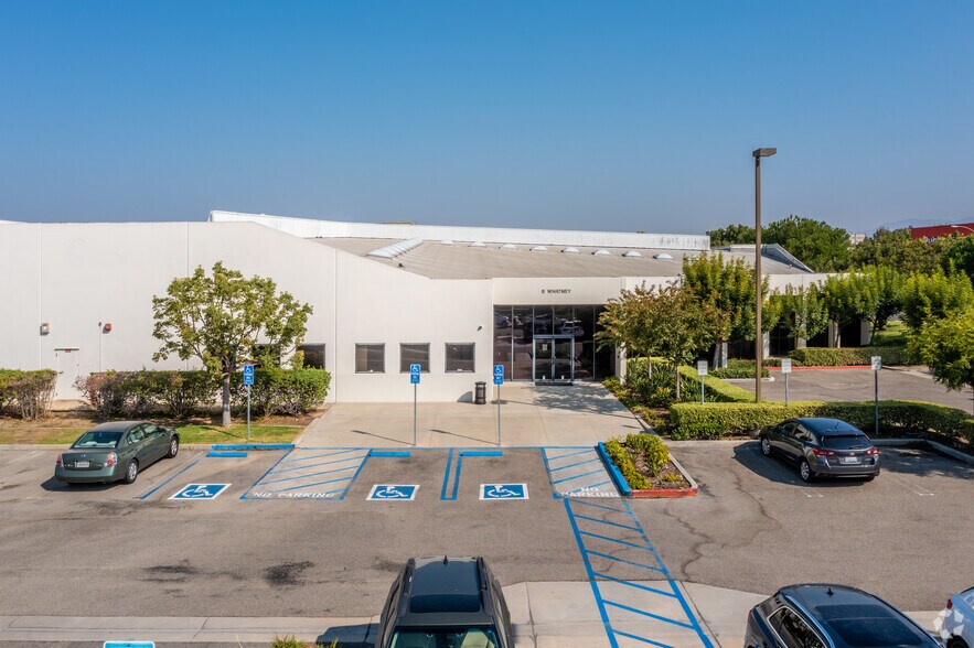 More Photos Of 8 Whatney, Irvine Warehouse For Lease