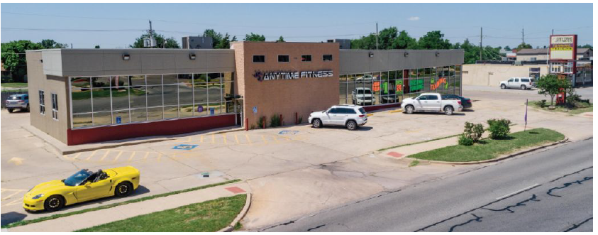 Primary Photo Of 6416 NW Cache Rd, Lawton Health Club For Lease