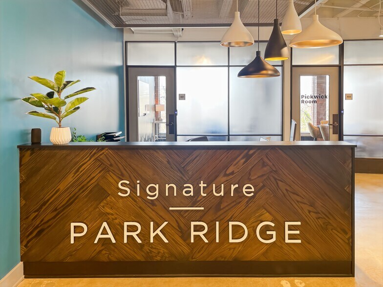 More Photos Of 222 S Prospect Ave, Park Ridge Coworking Space