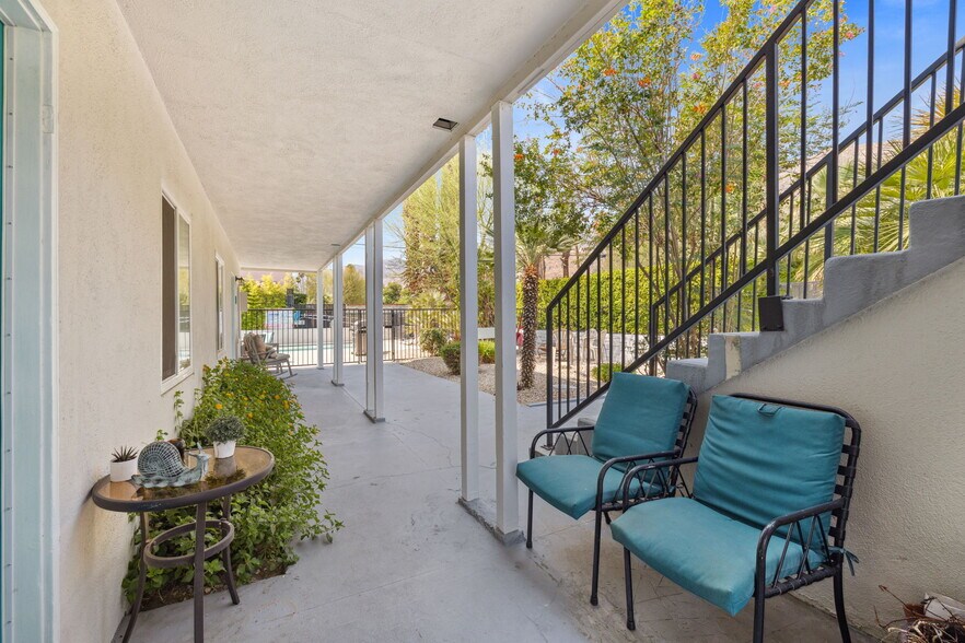 More Photos Of 1674 S Via Salida, Palm Springs Apartments For Sale