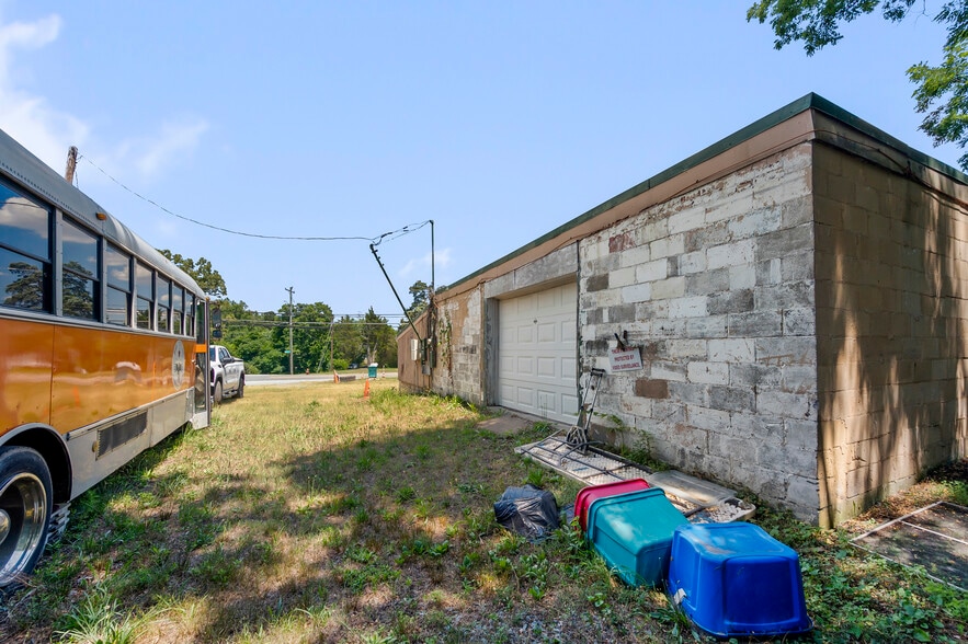 More Photos Of 5326 Main St, Walkertown Service For Sale
