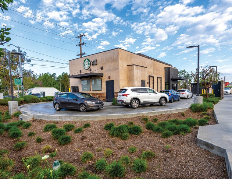 More Photos Of 2701 N Grand Ave, Santa Ana Storefront For Sale