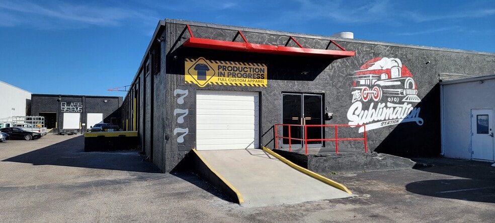 More Photos Of 777 W Central Blvd, Orlando Warehouse For Lease