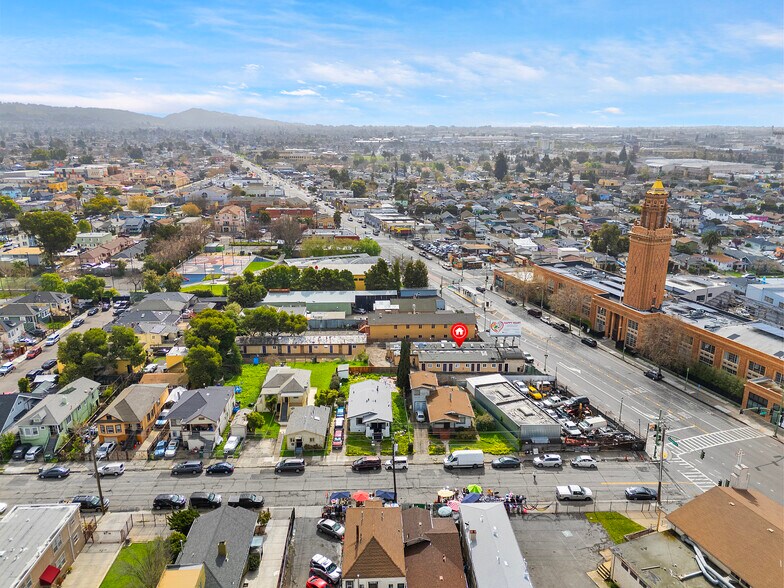 More Photos Of 5714 International Blvd, Oakland Hotel For Sale