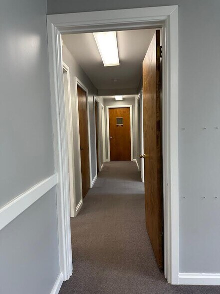 More Photos Of 3250 Seneca Tpke, Canastota Rehabilitation Center For Lease