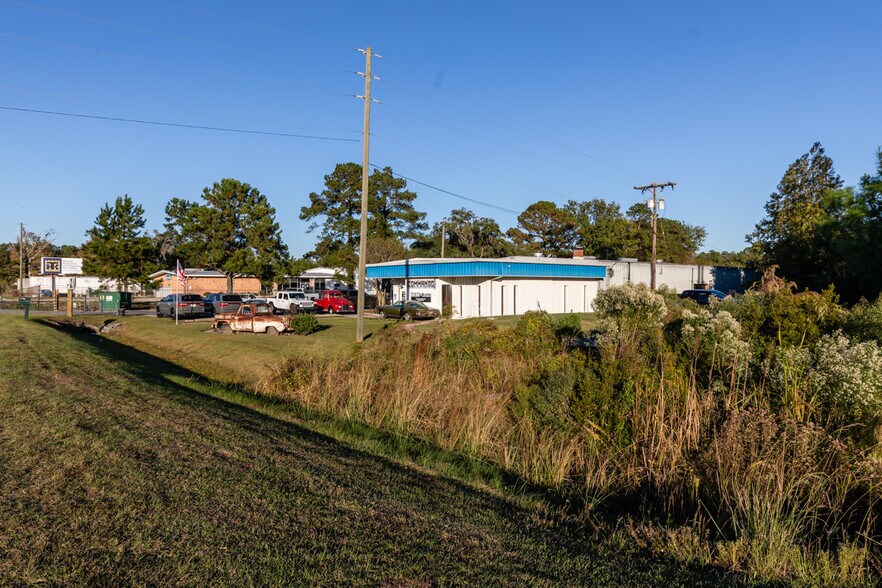 More Photos Of 1224 Dean Forest Rd, Savannah Warehouse For Lease
