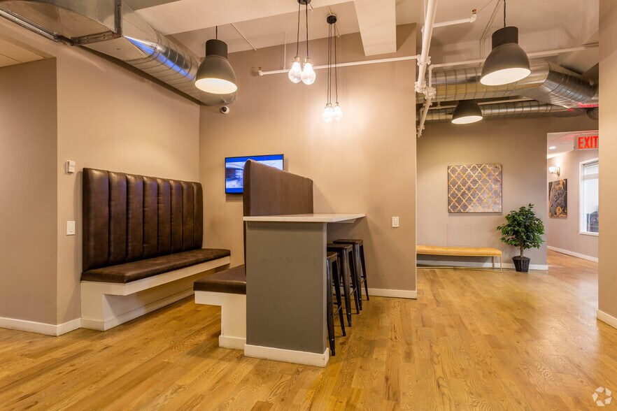 More Photos Of 90 Broad St, New York Coworking Space