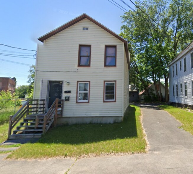 Primary Photo Of 958 Emmett St, Schenectady Apartments For Sale