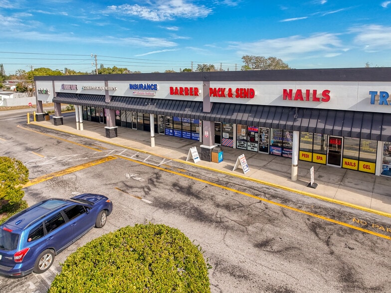 More Photos Of 3312-3440 U.S. Hwy 19, Holiday Unknown For Lease