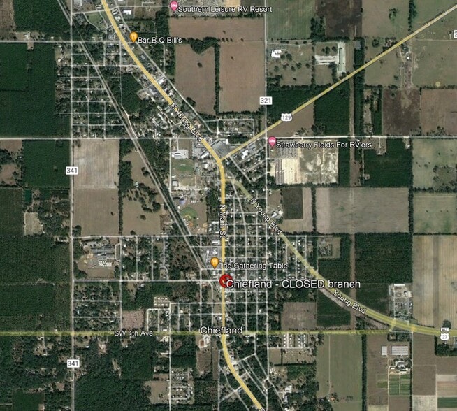 More Photos Of 3 S Main St, Chiefland Bank For Sale