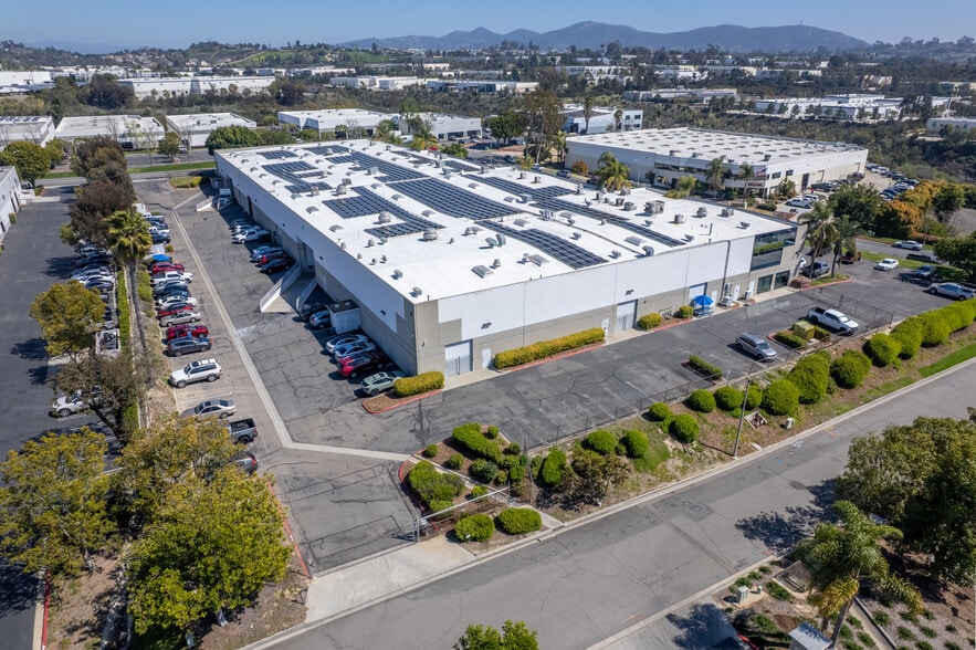 More Photos Of 970 Park Center Dr, Vista Manufacturing For Lease
